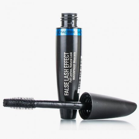 Max Factor Mascara False Lash Effect Waterproof NeroGrazie all\'applicatore più grande, con False Lash Effect le ciglia