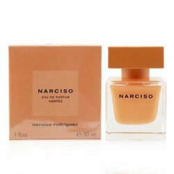 NARCISO Eau de Parfum AMBRÉE 30 ml, la nuova fragranza femminile calda e luminosa, che evoca il profumo della pelle baci