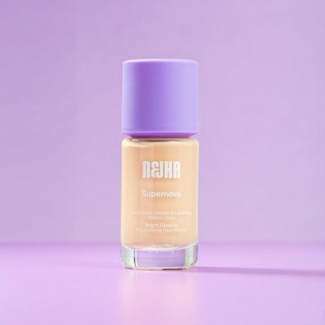 NEJHA Supernova – Fondotinta Glow – P06 Caramel Fondotinta Idratante Effetto Glow dal finish luminoso, texture leggera 