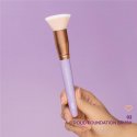 NEJHA 02 Round Foundation Brush – Pennello Fondotinta TondoPennello arrotondato dal taglio piatto per l’applicazione di