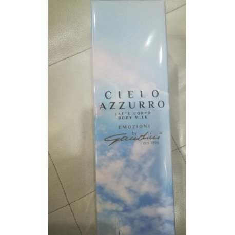 Gandini CIELO AZZURRO BODY LOTION 400ML La leggerezza è donna, come la delicatezza e l’emozione. Le note di agrumi e di 