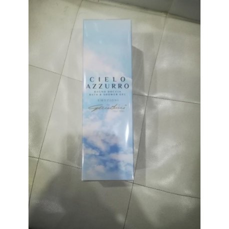 GANDINI CIELO AZZURRO SHOWER GEL 400ML La leggerezza è donna, come la delicatezza e l’emozione. Le note di agrumi e di g